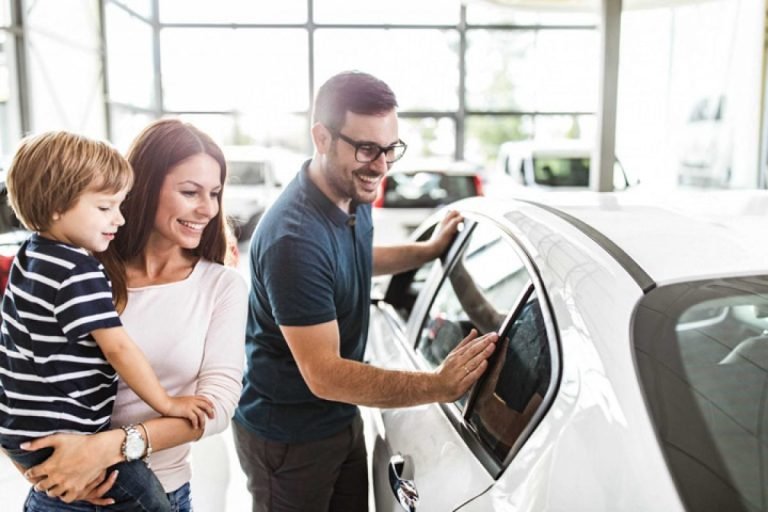 arreglar un vehículo nuevo si presenta alguna falla