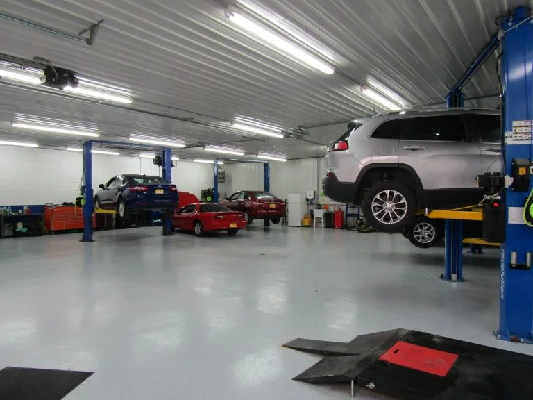 talleres mecánicos en la frontera estadounidense