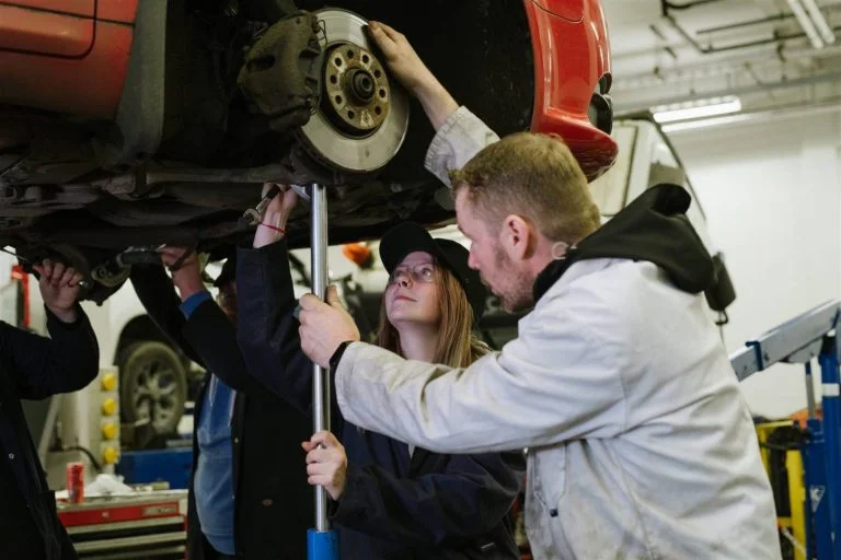 Servicio de Reparación Automotriz en los Estados Unidos